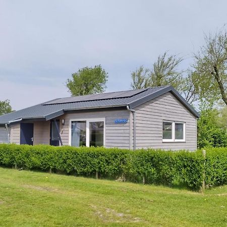 Het Dobbertje, Charmant Houten Huisje Sint Maartensvlotbrug ภายนอก รูปภาพ
